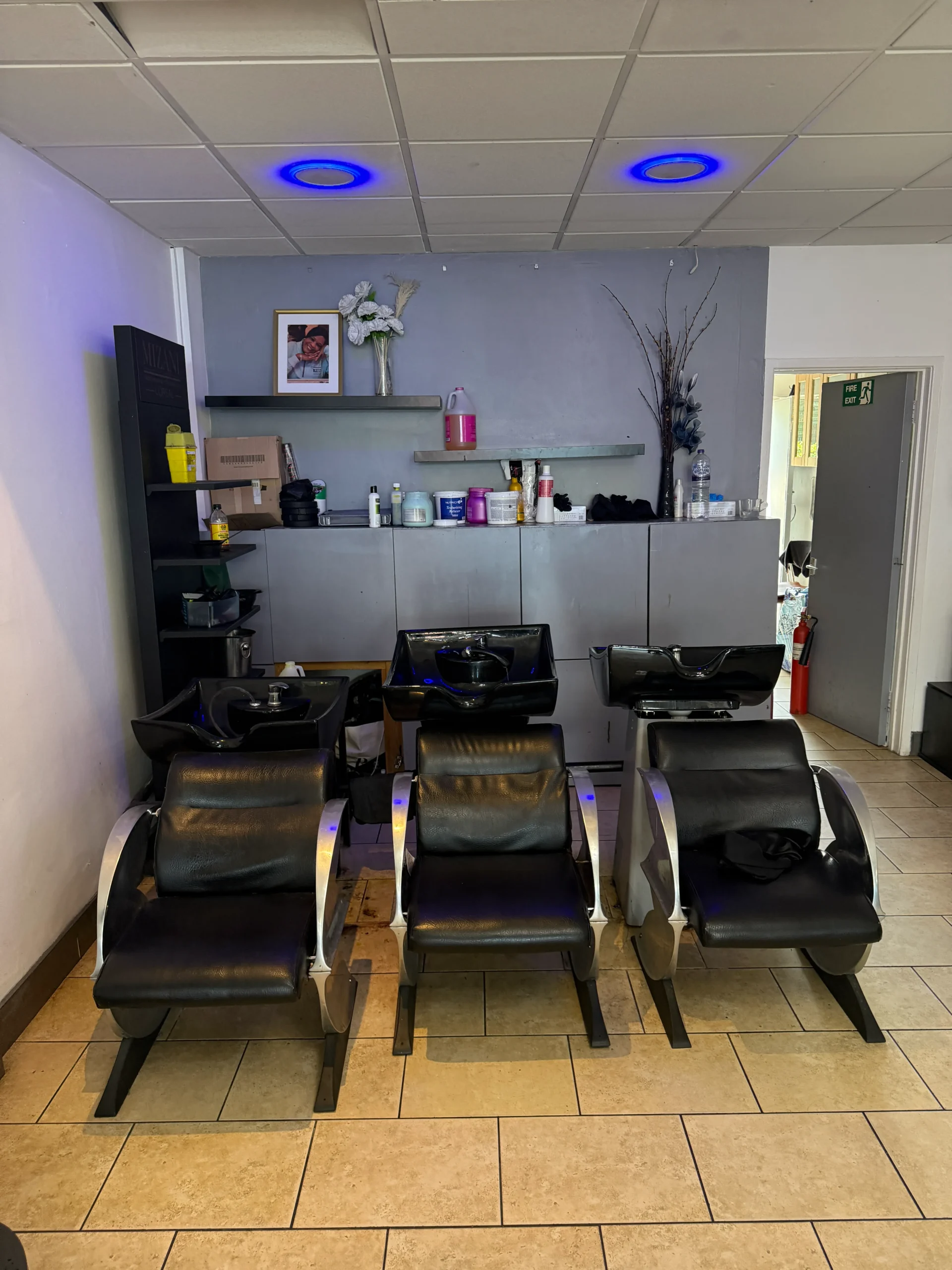 Hairport Gallery